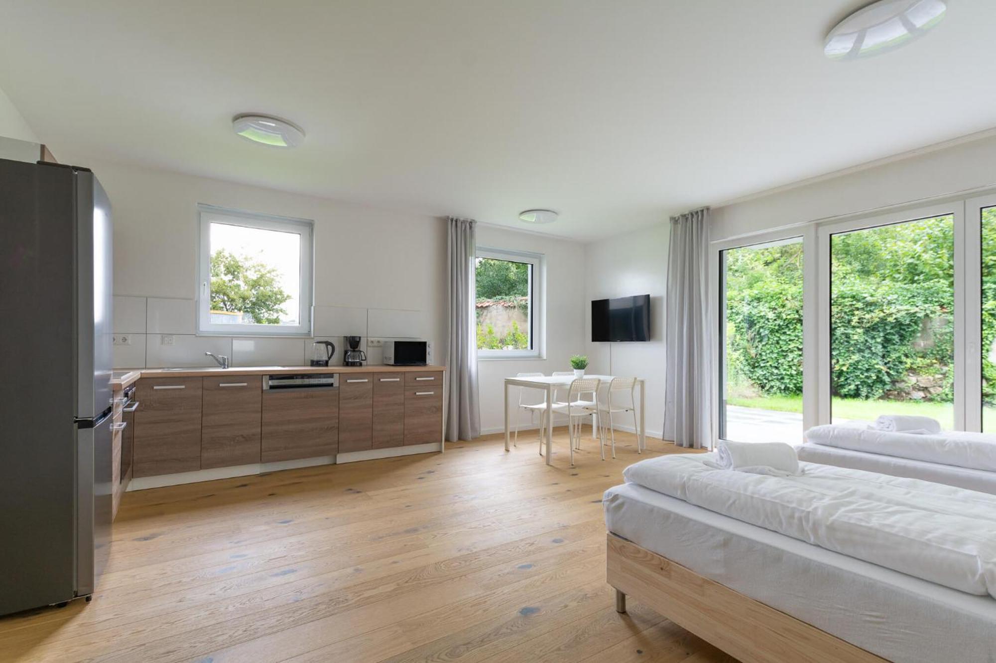 T&K Apartments - Bergisch Gladbach - 7 Comfortable Apartments - 20 Min To Fair Messe Cologne Extérieur photo