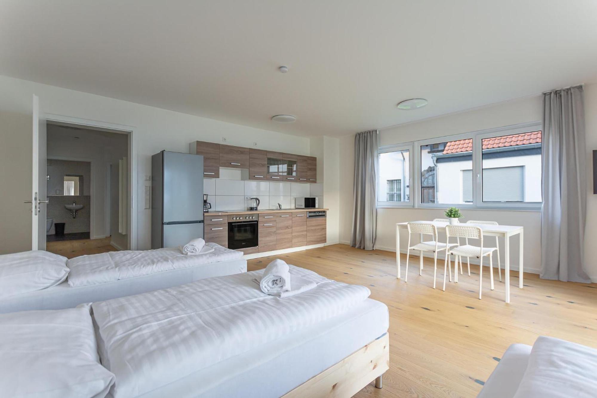 T&K Apartments - Bergisch Gladbach - 7 Comfortable Apartments - 20 Min To Fair Messe Cologne Extérieur photo